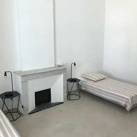 Apartment 18 Rue Gueymard *